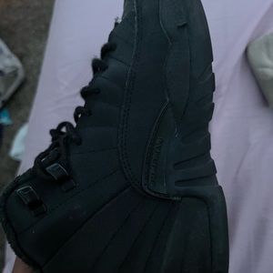 all black jump man jordan’s